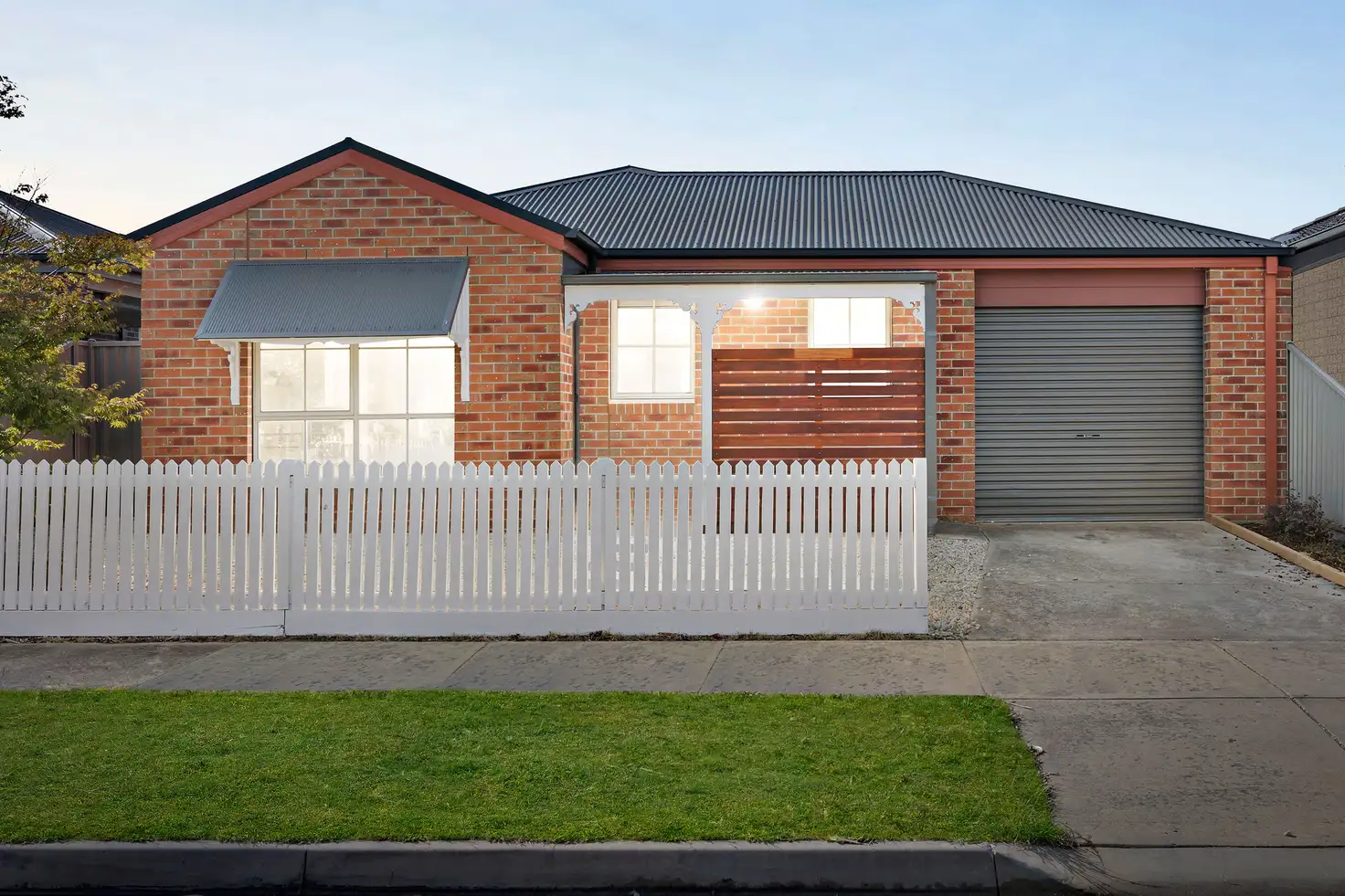 Main view of Homely house listing, 15 Oscar Drive, Sebastopol VIC 3356
