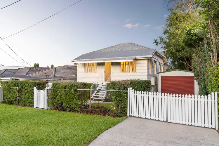 19 Jutland Street, Oxley QLD 4075