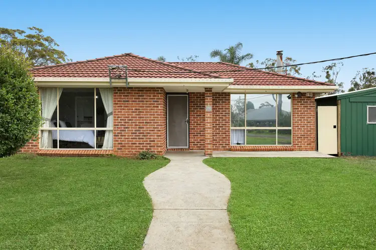 30 Laura Street, Hill Top NSW 2575