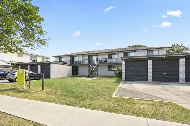 Main view of Homely unit listing, 2/18 Peter Parade, Mermaid Waters QLD 4218