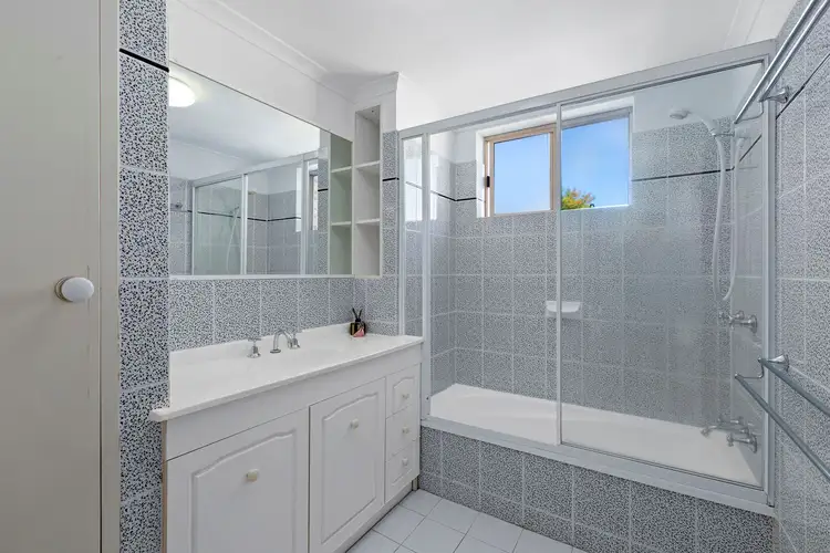 Sixth view of Homely unit listing, 4/50 Wilkie Street, Yeerongpilly QLD 4105