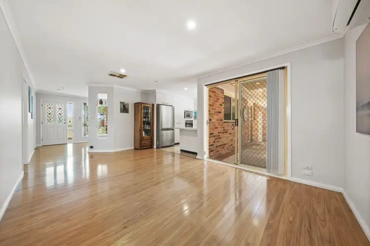 Fifth view of Homely house listing, 4 Mighell Place, Theodore ACT 2905