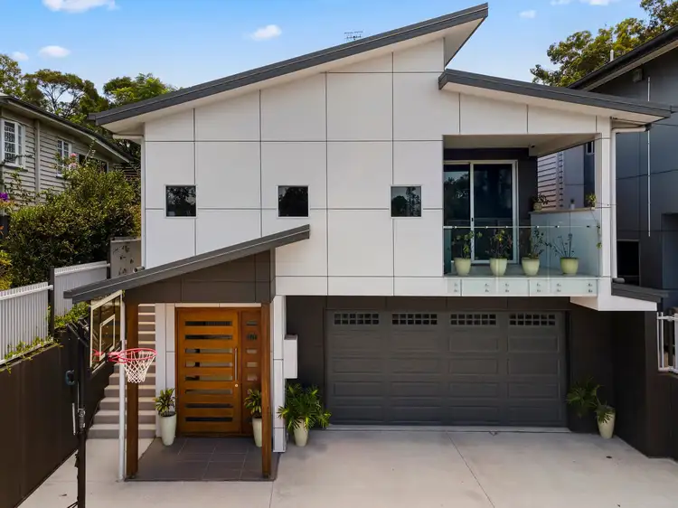 136 Creek Road, Mount Gravatt East QLD 4122