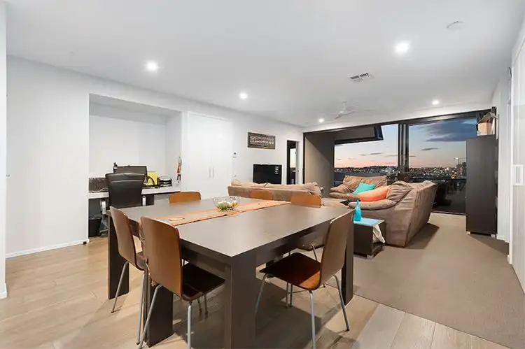 Sixth view of Homely apartment listing, 18/85 Dornoch Terrace, Highgate Hill QLD 4101