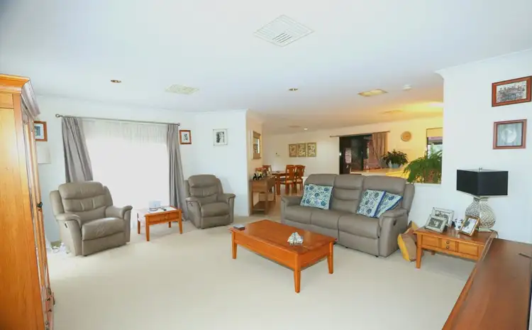 Seventh view of Homely house listing, 5 Kidd Street, Emerald QLD 4720