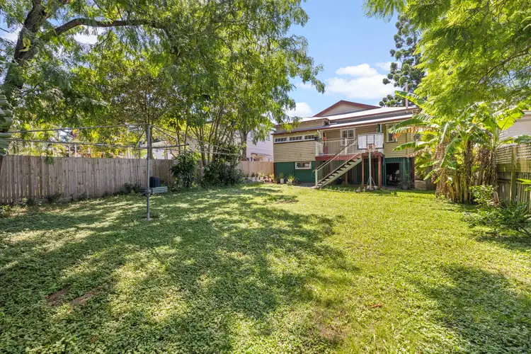 13 Holland Road