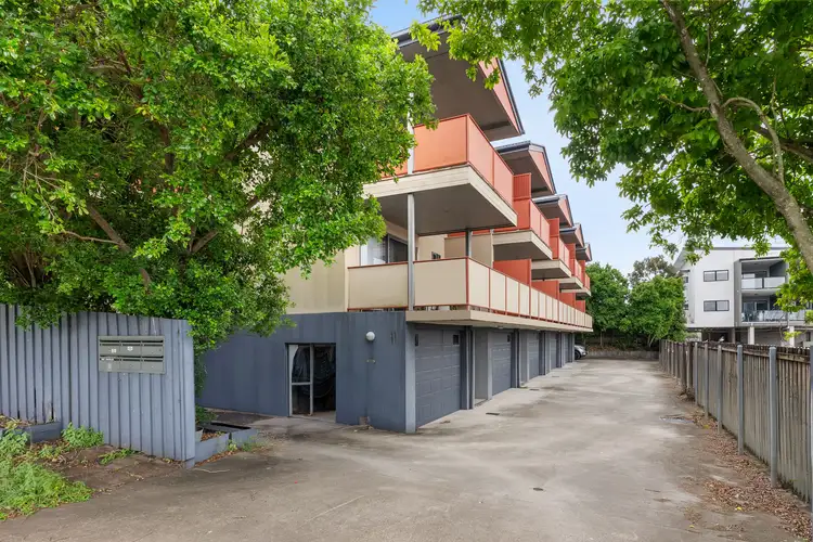 11 Griffith Street