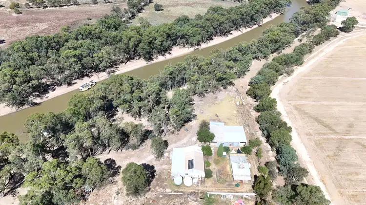 Fifth view of Homely house listing, 986 & 996 Murraydale Road, Tyntynder VIC 3586
