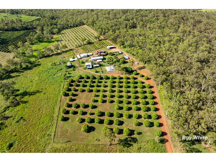 765 Keppel Sands Road, Coowonga QLD 4702