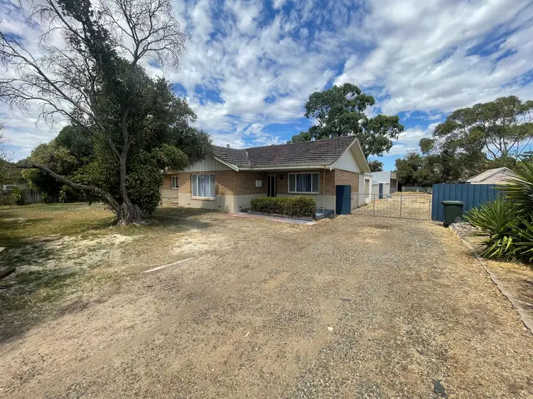38 Park Street, Katanning WA 6317