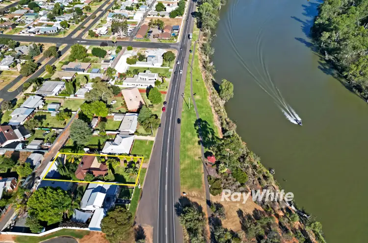92 Adelaide Street, Gol Gol NSW 2738