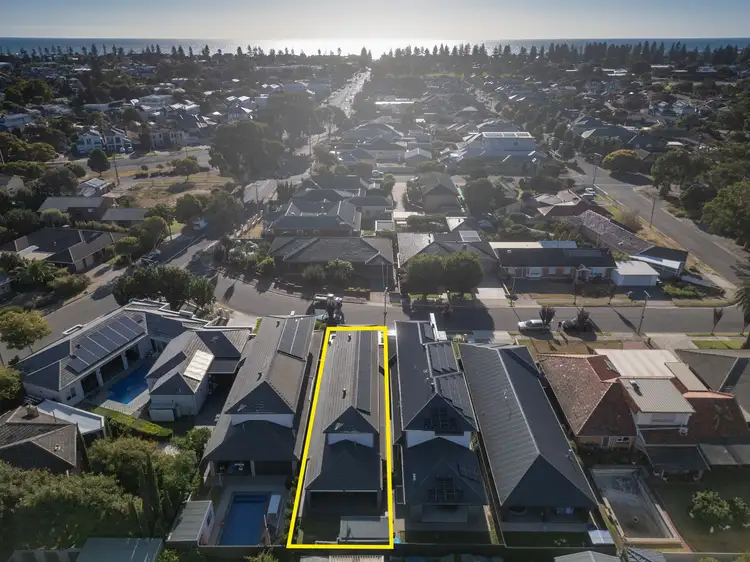 19 East Parkway, Fulham SA 5024