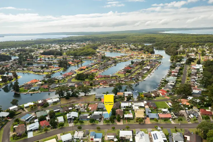73 Sussex Inlet Road, Sussex Inlet NSW 2540