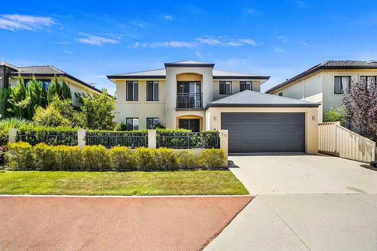 19 Cranberry Gardens, Stirling WA 6021