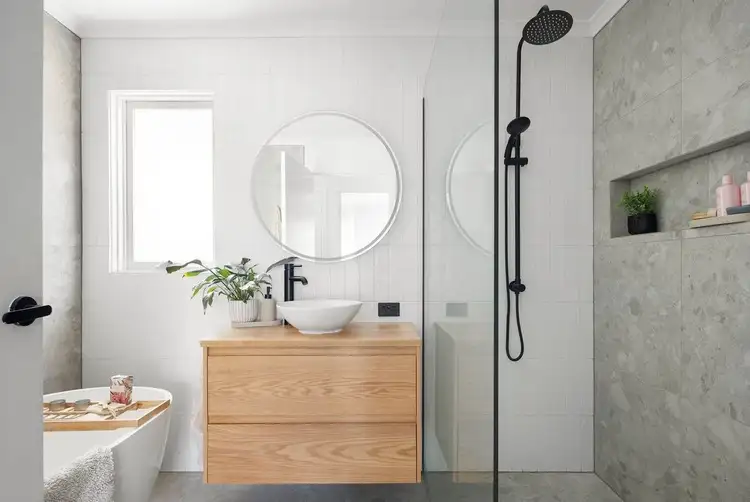 1/12 Shaftesbury Street, Frankston VIC 3199