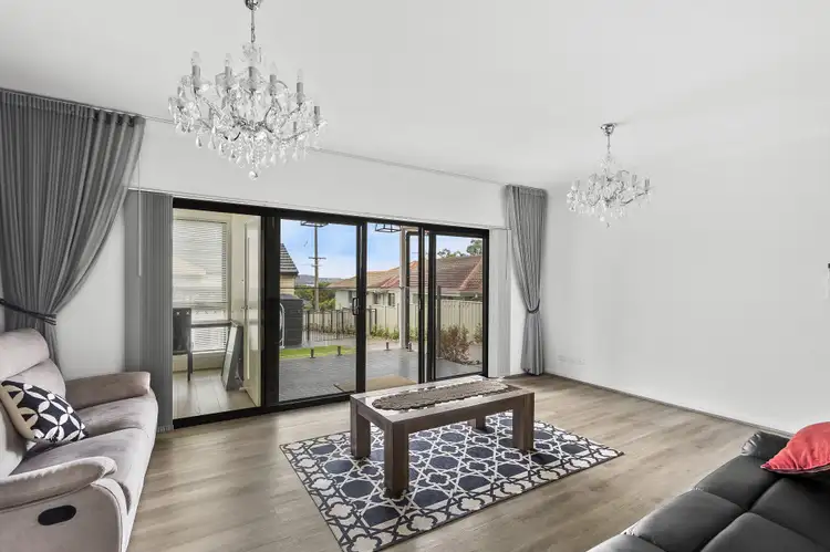 Main view of Homely flat listing, 104A Lake Entrance Road, Oak Flats NSW 2529