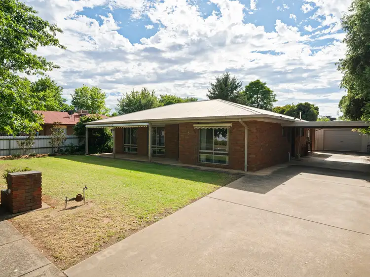 5 Diplomat Court, Benalla VIC 3672