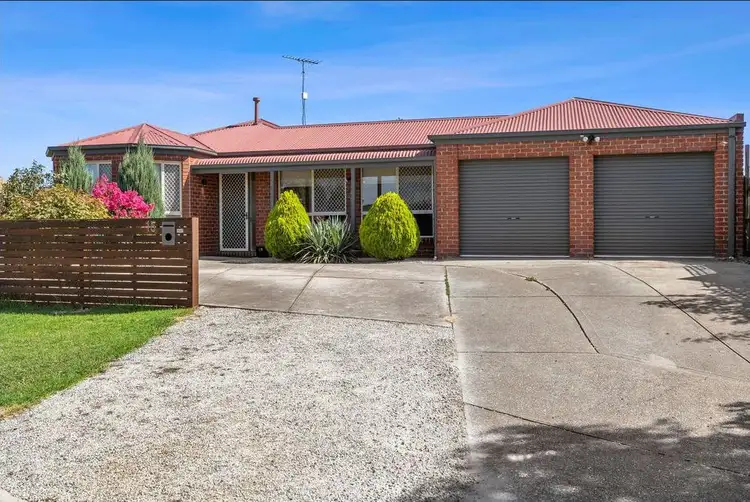 Second view of Homely house listing, 15 Karlovac Court, Bell Park VIC 3215