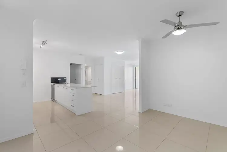 Sixth view of Homely apartment listing, 305/40 Mascar Street, Upper Mount Gravatt QLD 4122