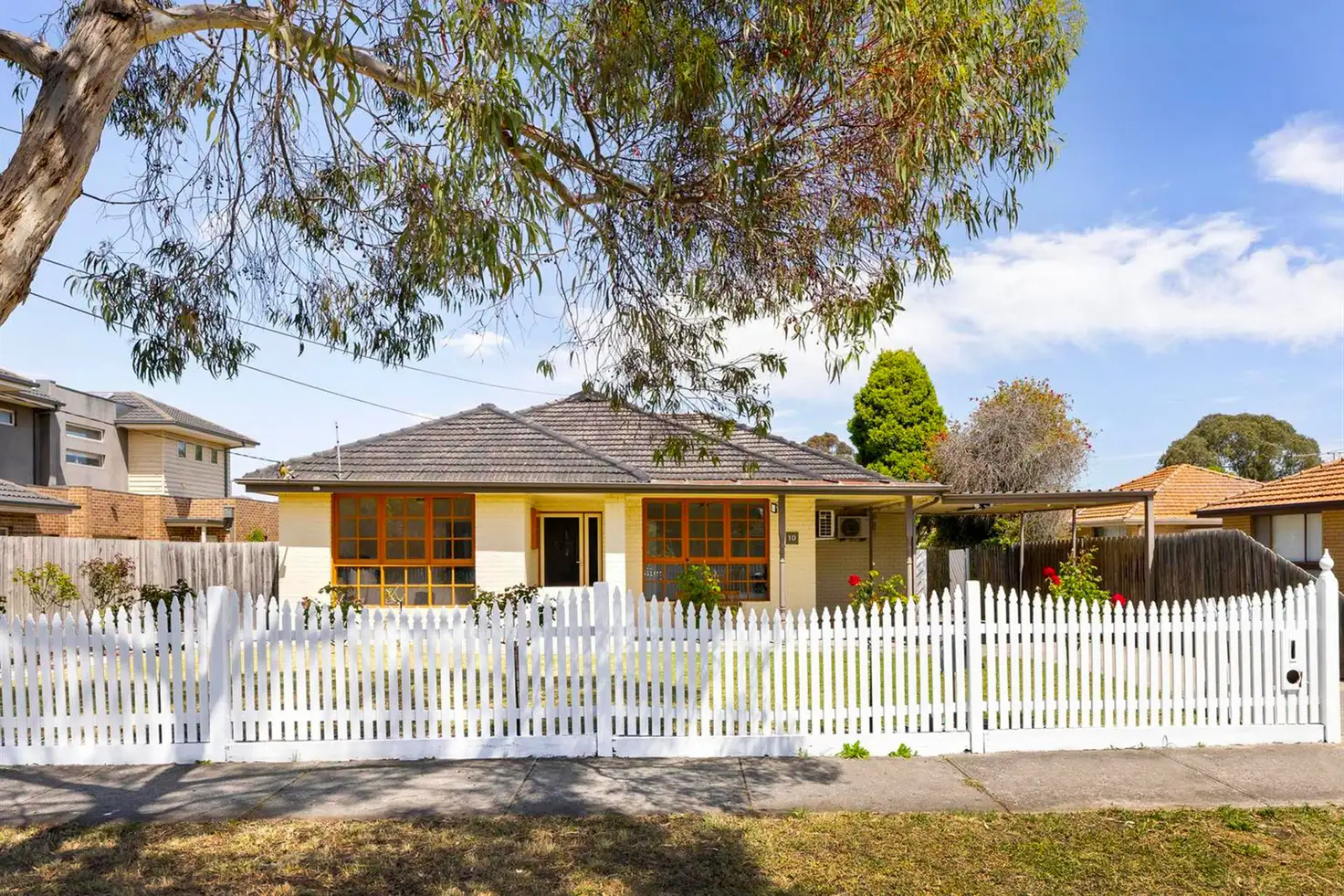 Main view of Homely house listing, 10 Darebin Boulevard, Reservoir VIC 3073