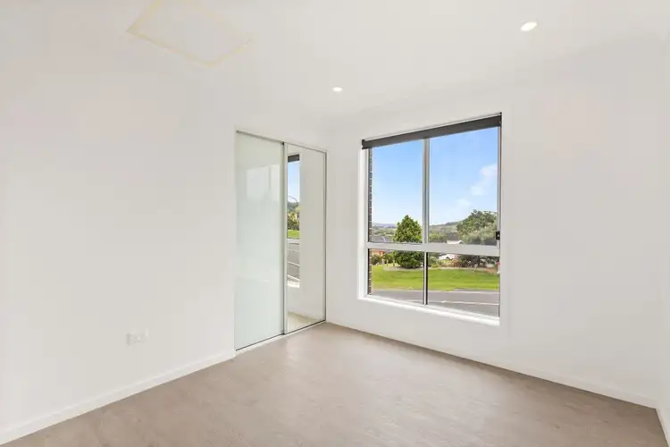 Sixth view of Homely semi-detached listing, 20 Chaplin Place, Albion Park NSW 2527