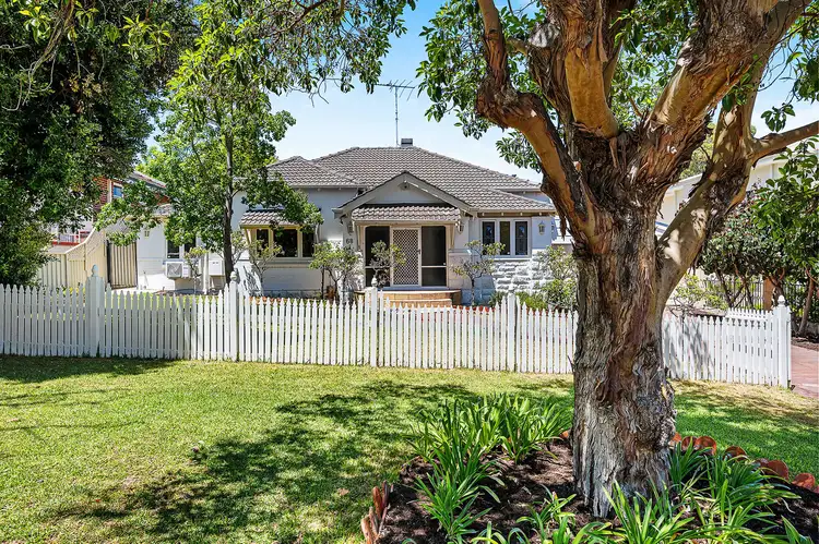 68 Minora Road, Dalkeith WA 6009