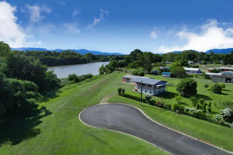 12 Stephensen Avenue, Halifax QLD 4850