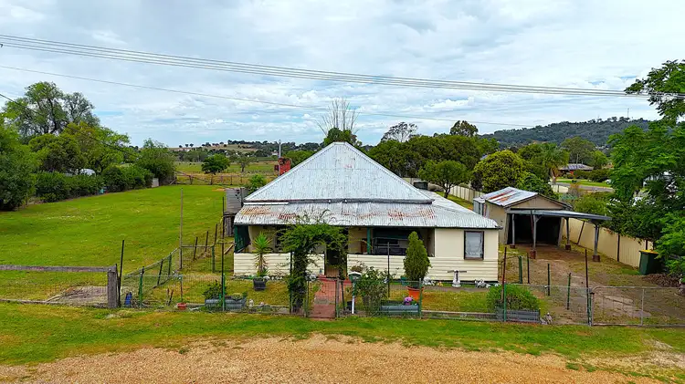 15 Underwood Street, Quirindi NSW 2343