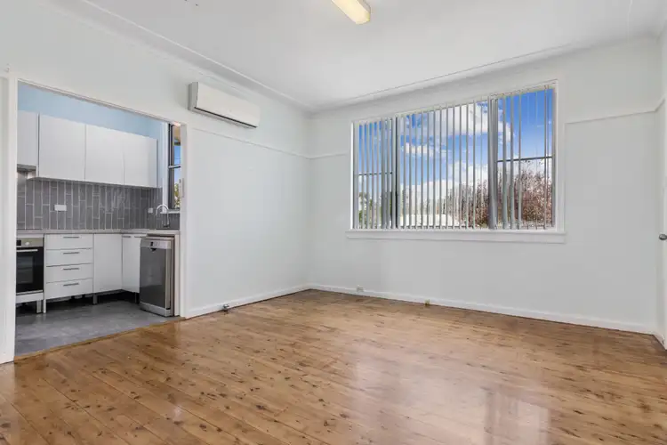 Fifth view of Homely house listing, 33 Lisgar Street, Goulburn NSW 2580