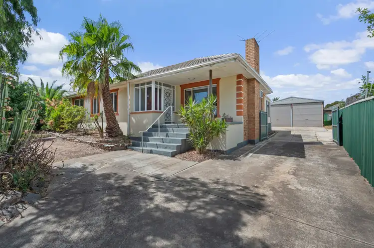 12 Kelly Road