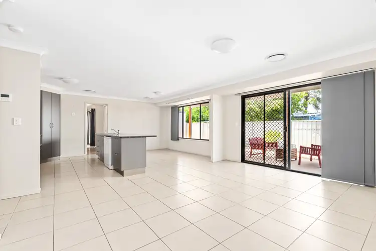Sixth view of Homely house listing, 46 Mayfair Drive, Emerald QLD 4720