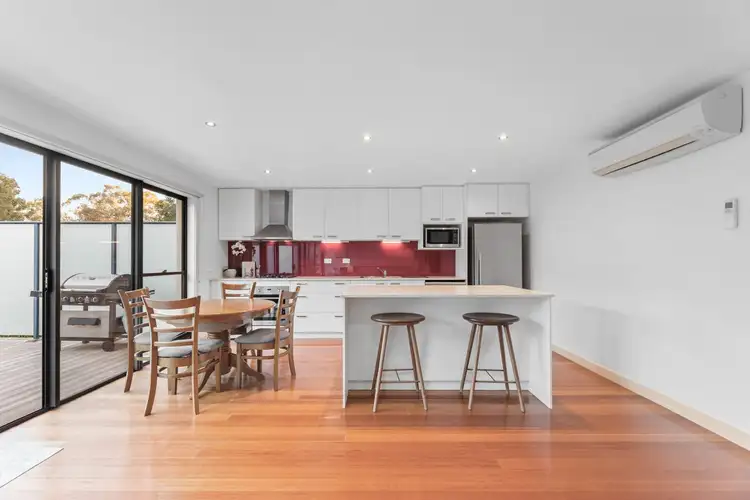 Fifth view of Homely townhouse listing, 2/6 Fletcher Parade, Burwood VIC 3125
