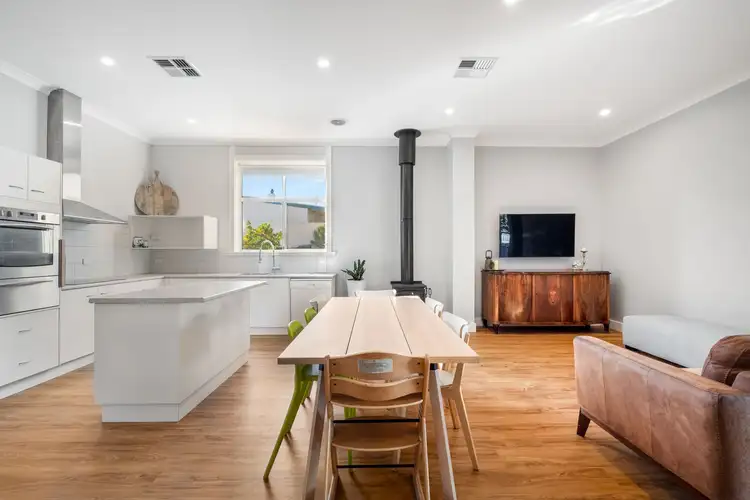Fifth view of Homely house listing, 2 Carthew Street, Beachport SA 5280