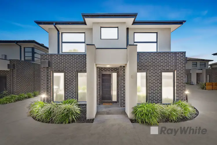 8/13 Baileyana Drive, Endeavour Hills VIC 3802