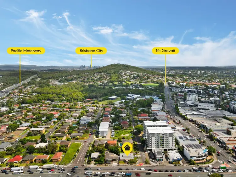 Third view of Homely house listing, 2 Cremin Street, Upper Mount Gravatt QLD 4122