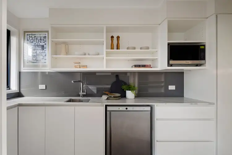 Fifth view of Homely house listing, 2 Piper Crescent, Frankston South VIC 3199