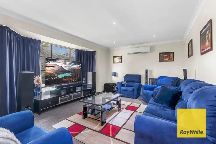 18 Osprey Way, Thornlie WA 6108
