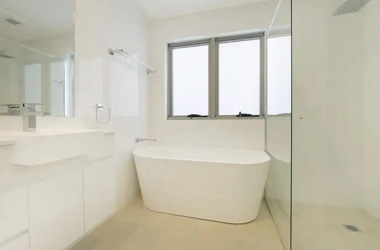 Fifth view of Homely house listing, 9/10 Thomas Street, Wollongong NSW 2500