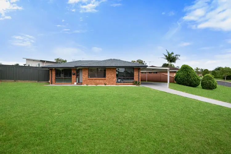 1 Sebastian Avenue, Rosemeadow NSW 2560