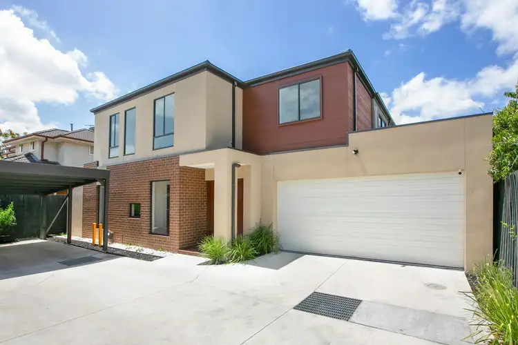 Main view of Homely townhouse listing, 2/18 Winter Crescent, Reservoir VIC 3073