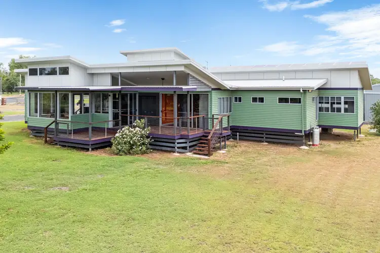 Second view of Homely house listing, 2 Banyula Close, Emerald QLD 4720