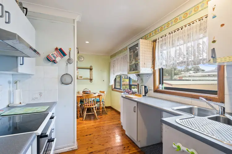 Second view of Homely house listing, 522 Northcliffe Drive, Berkeley NSW 2506