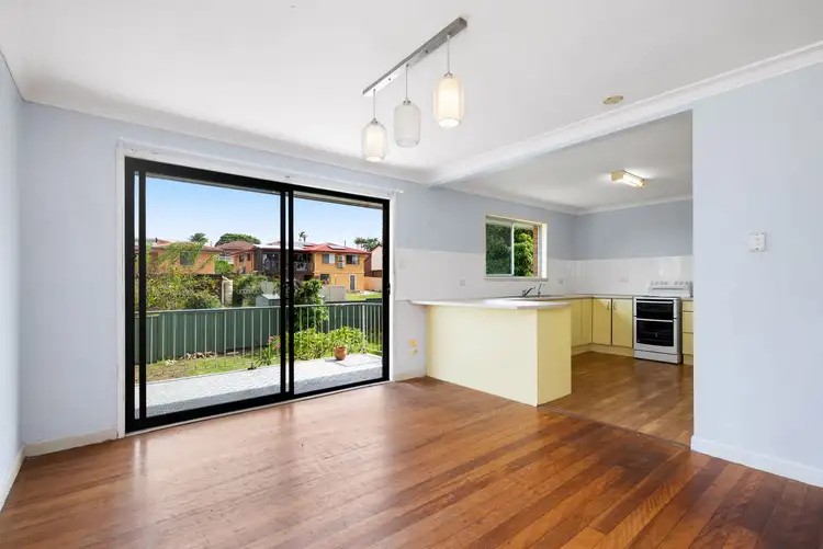 Fourth view of Homely house listing, 7 Tartarian Street, Macgregor QLD 4109