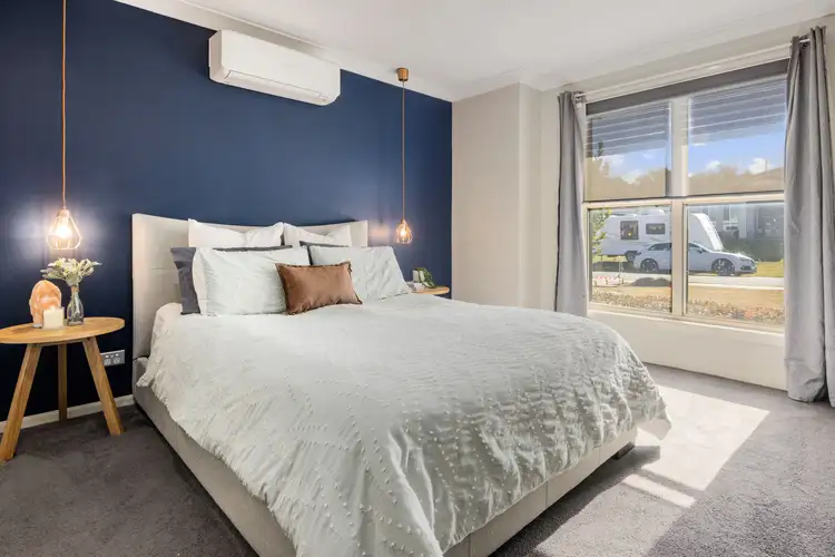 Second view of Homely house listing, 11 Wright Place, Goulburn NSW 2580