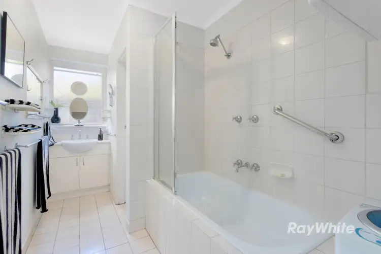 Fifth view of Homely apartment listing, 4/10 Kokaribb Road, Carnegie VIC 3163