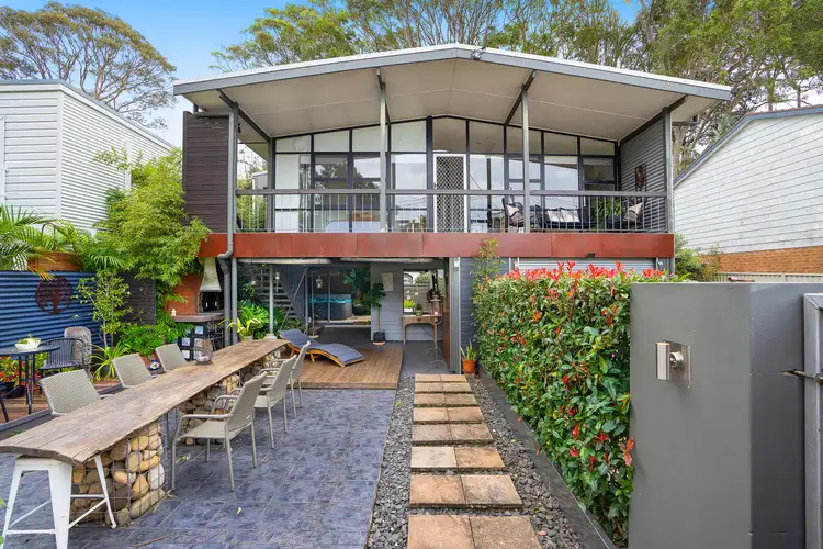 264 Lakedge Avenue, Berkeley Vale NSW 2261