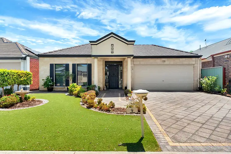 9 Egret Street, Mawson Lakes SA 5095