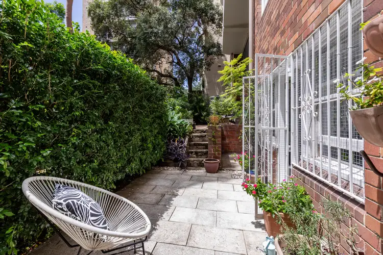 Third view of Homely apartment listing, 1/24-26 Onslow Avenue, Elizabeth Bay NSW 2011