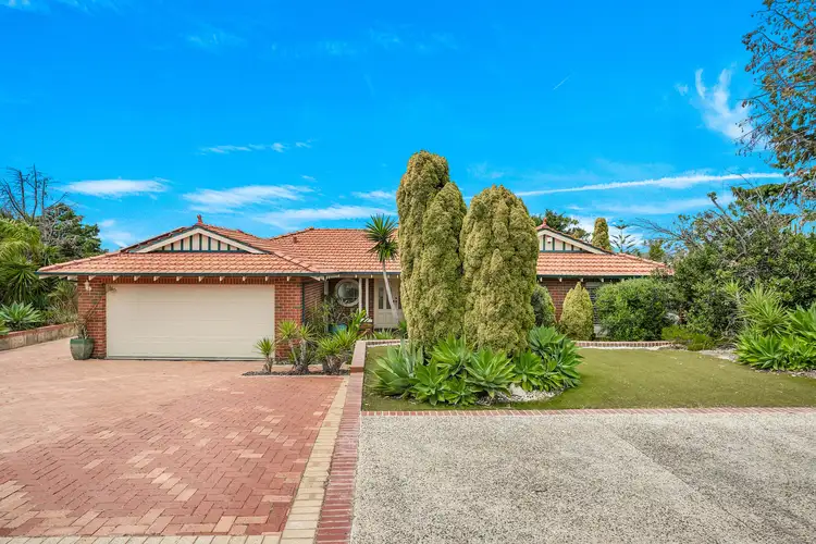 1 Bronte Close, Kallaroo WA 6025