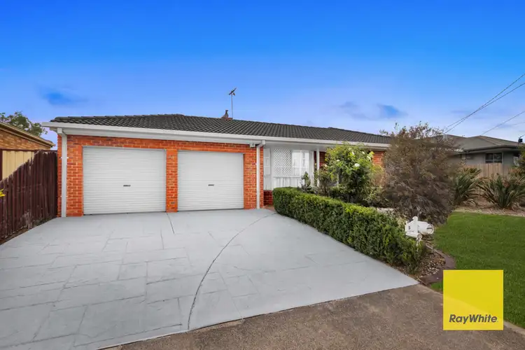 Second view of Homely house listing, 5 Bootten Court, Hoppers Crossing VIC 3029